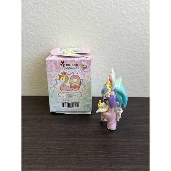 Tokidoki 20th Anniversary Blind Box Figure - Nijiko - Picture 3 of 4